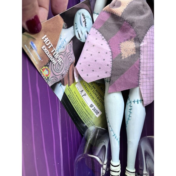 Set 2 Hot Topic Nightmare Before Christmas Coffins Jack Sally Exc Artist Proof - Picture 12 of 12